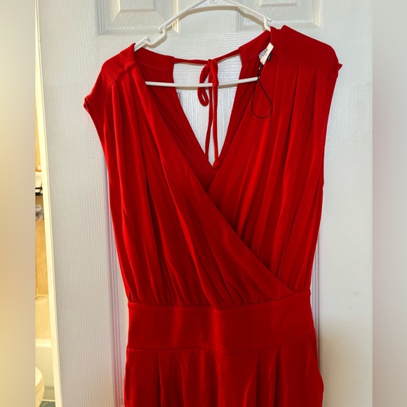 Cabi 5773 Uptown Red Jumpsuit - Size Medium (M) - Picture 6 of 8